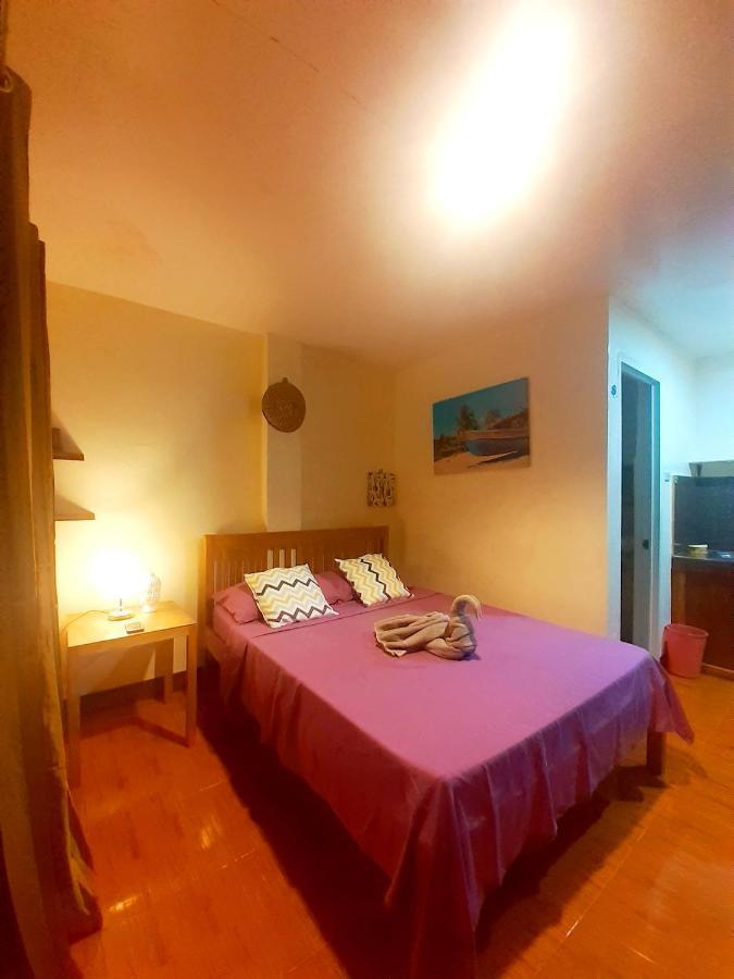 Miki'S Guest House 锡基霍尔 外观 照片