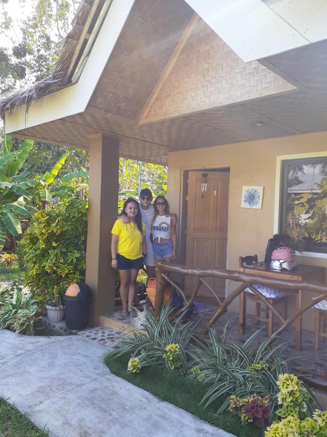 Miki'S Guest House 锡基霍尔 外观 照片